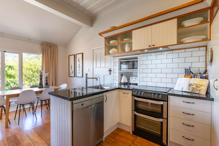 63 Mount Street Nelson South_5