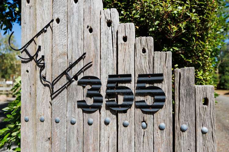 355 Turitea Road_0