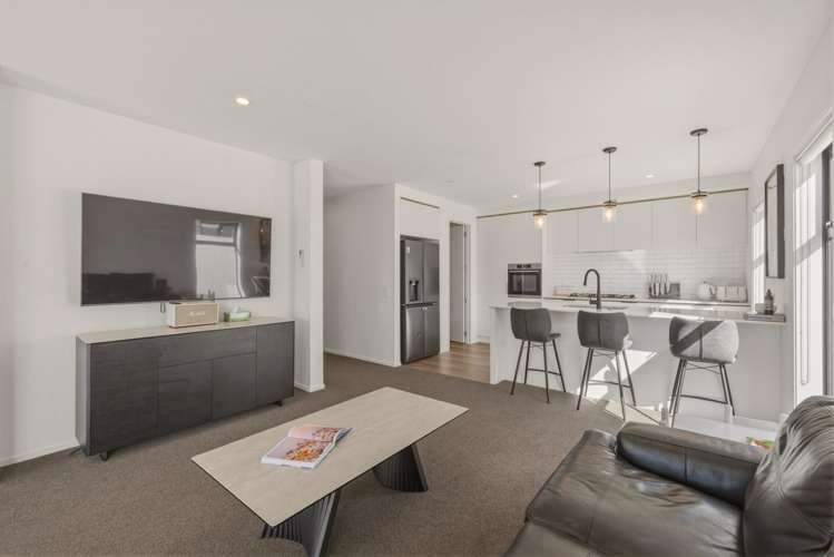 12 Mida Close_1