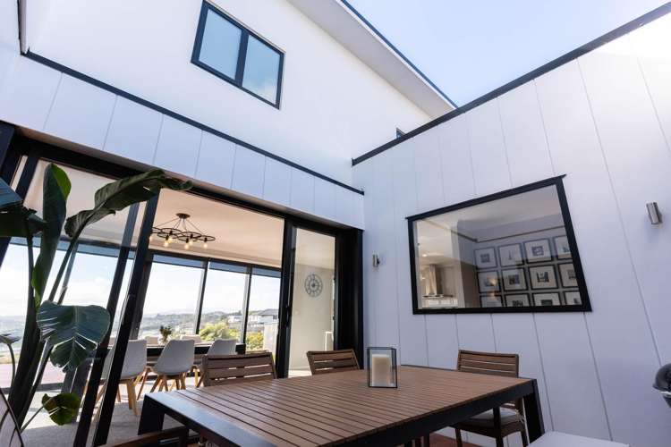 28 Queen Charlotte Drive Aotea_17