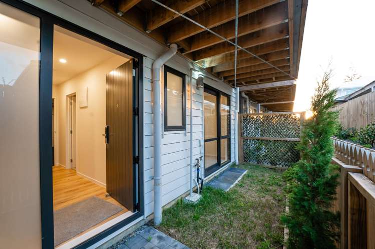 1,2,8/273 Mt Albert Road Sandringham_25