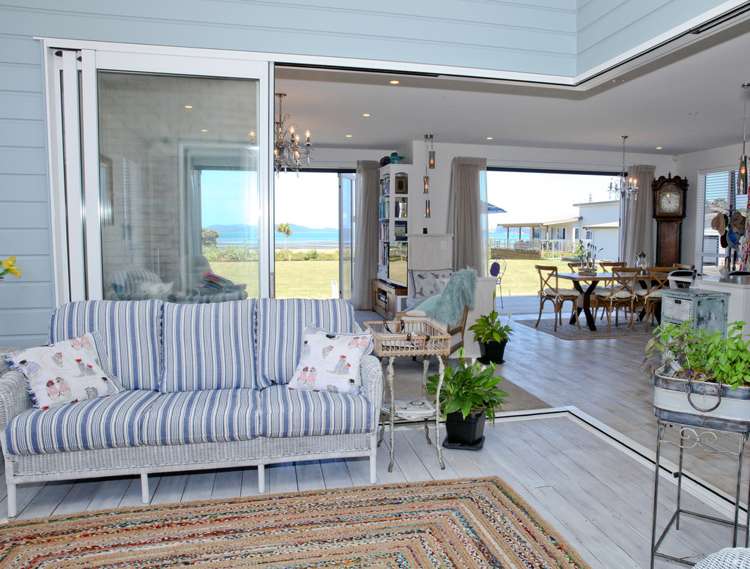 16 Hampton Mews Snells Beach_1