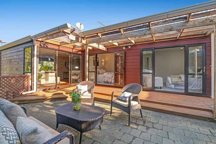 2/8 Antrim Grove Bayview_18