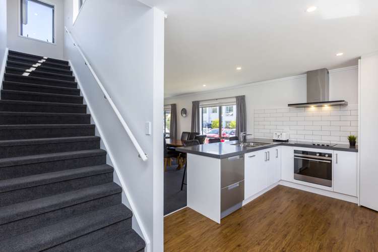 9 Chalfont Road Silverstream_11