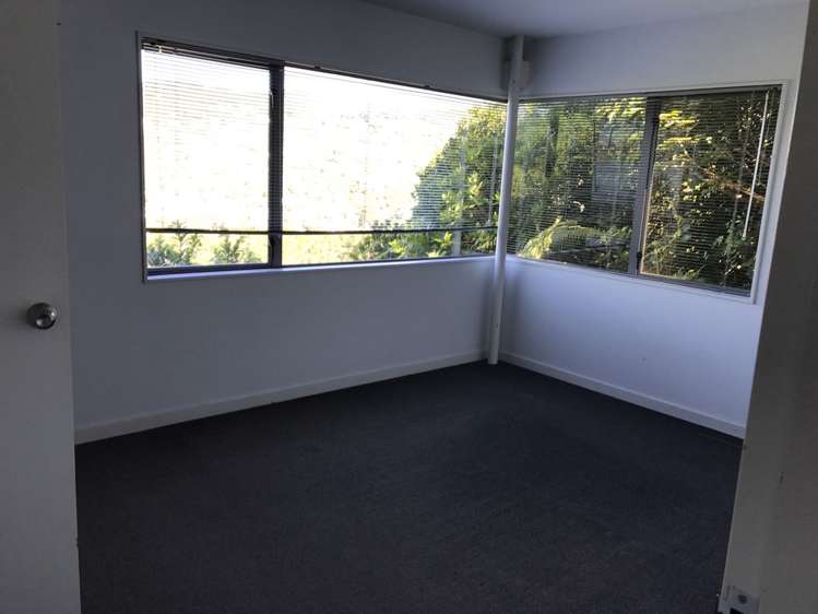 75 Chartwell Drive Crofton Downs_12