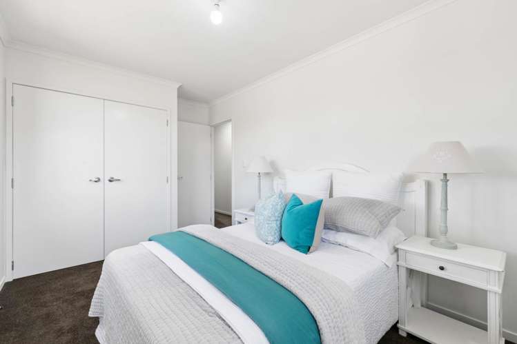 1 Meadowland Drive Shelly Park_16