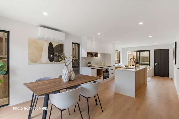 8C Devonshire Road Unsworth Heights_11