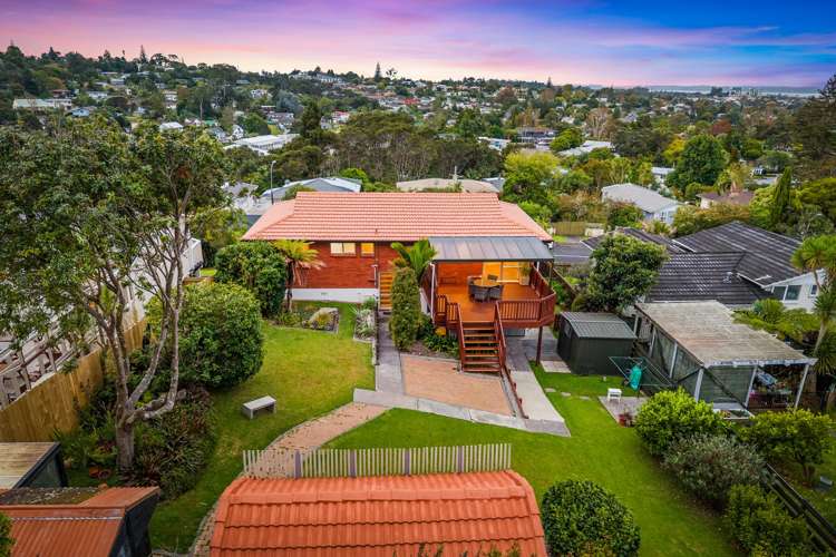 56 Paewai Road Glen Eden_1