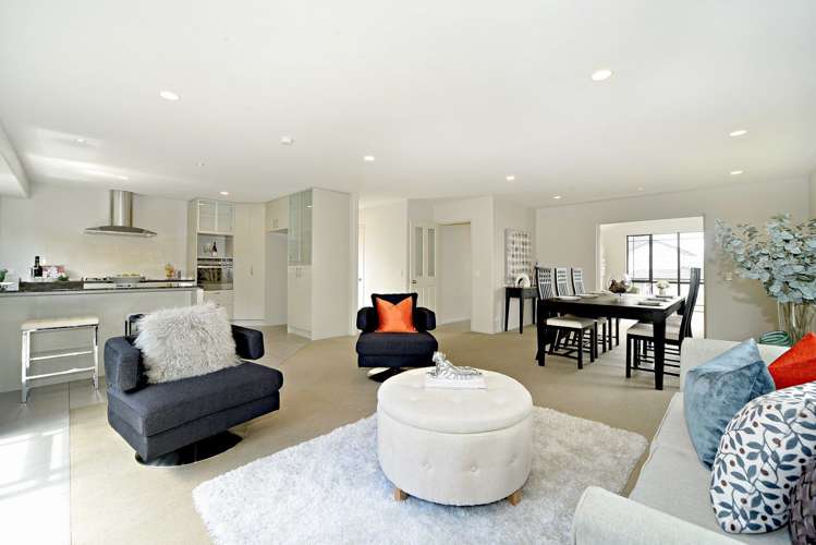 18 Terrasini Drive Flat Bush_9