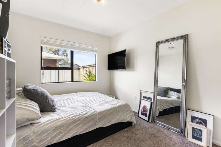 6 Darcy Place Massey_15