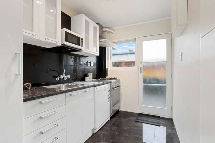 11/5 Keeling Road Henderson_5