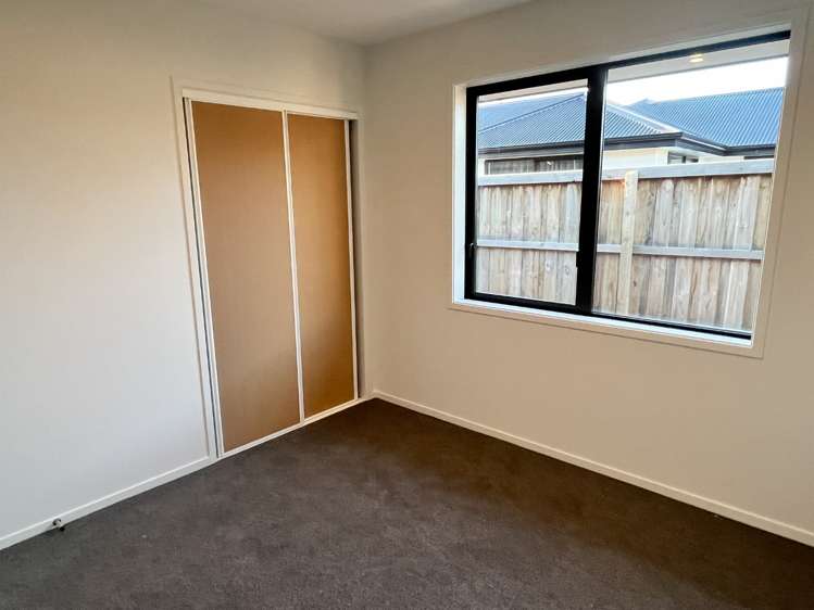 114 Broadway Parade Rolleston_10