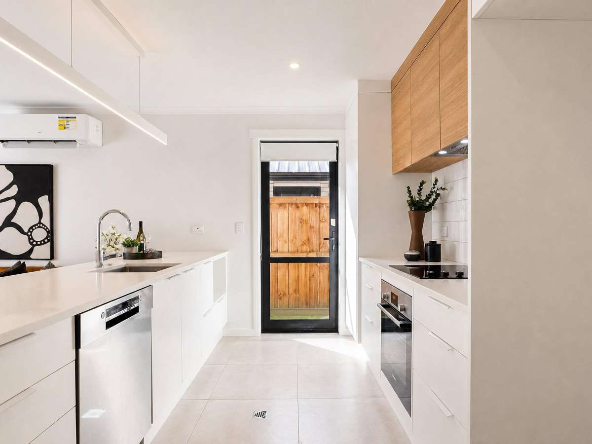 2B Chedworth Avenue_1