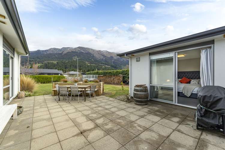 13 Timsfield Drive Lake Hawea_18