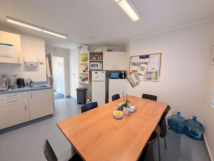 130 Main Road Kumeu_8
