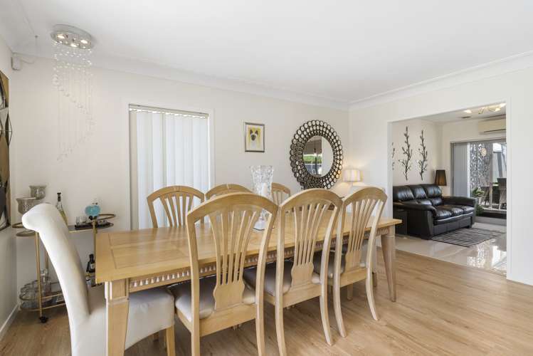 21 Fratley Avenue Farm Cove_5