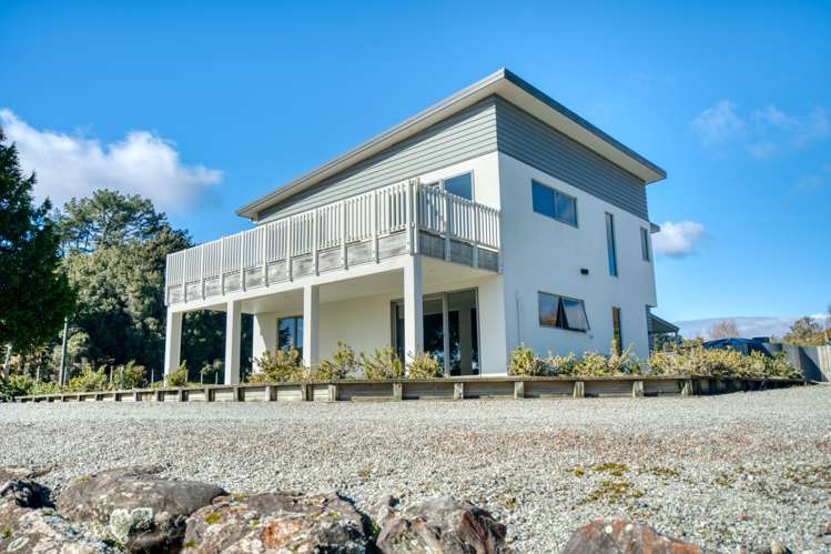 91 Beach Road Ross_3