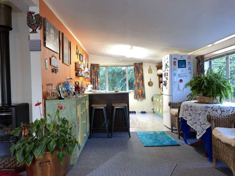 67 Mcgill Street Waimangaroa_10