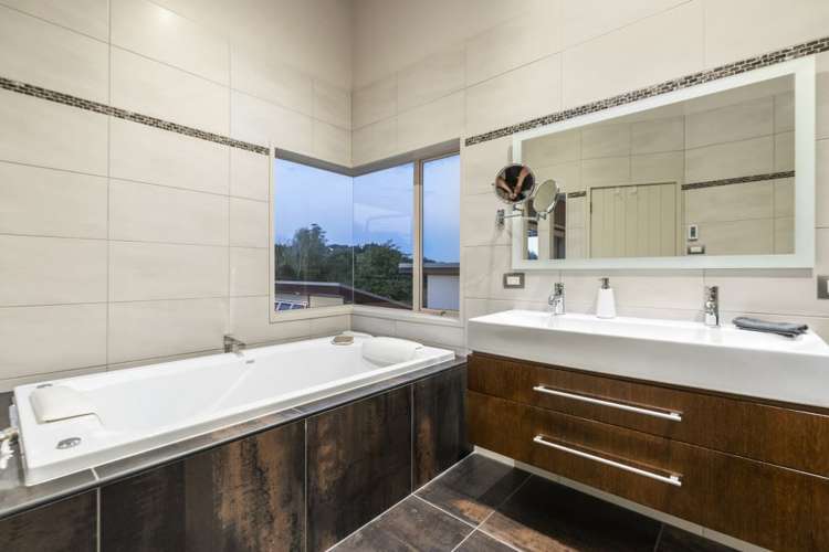 86 Goodland Drive Dairy Flat_14