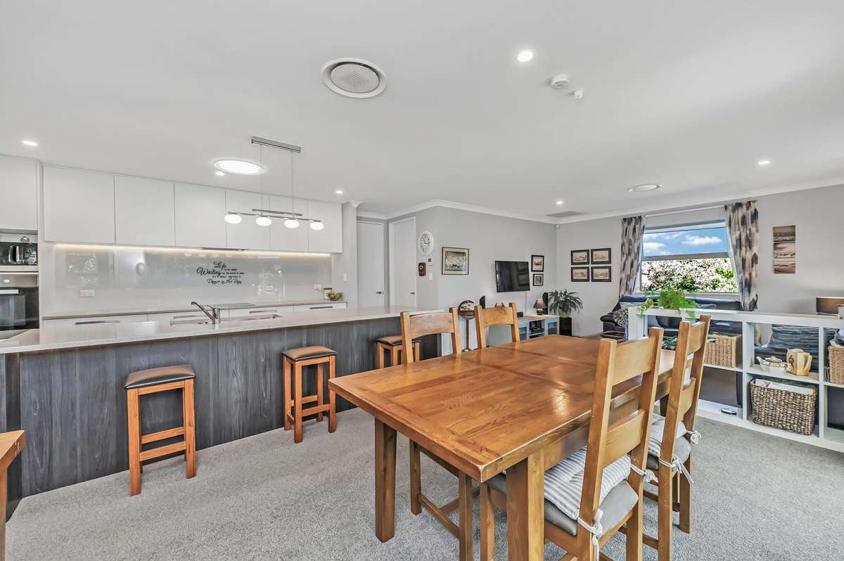 36 Flint Road_5