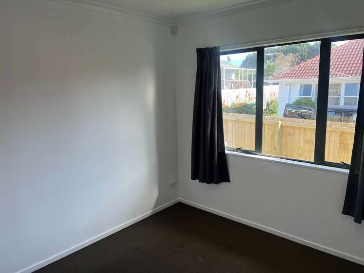 3A Barrys Road Glendene_7