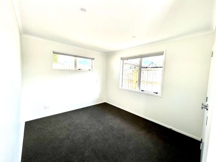 17A Tui Road 11073_1