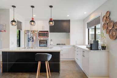 25 Captain Mitchell Drive_2