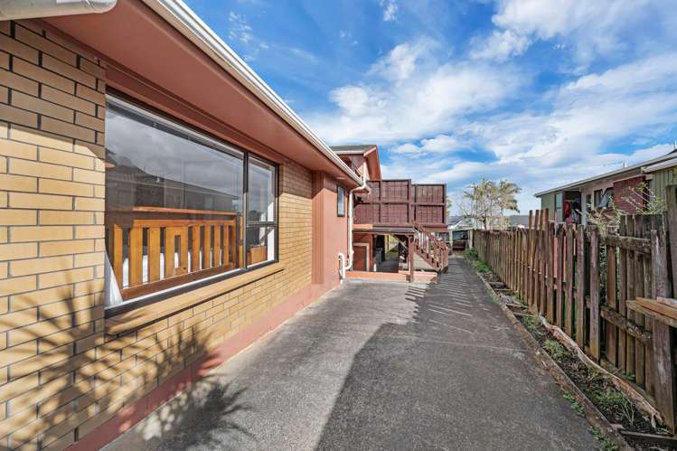 72 Kurnell Drive Botany Downs_22