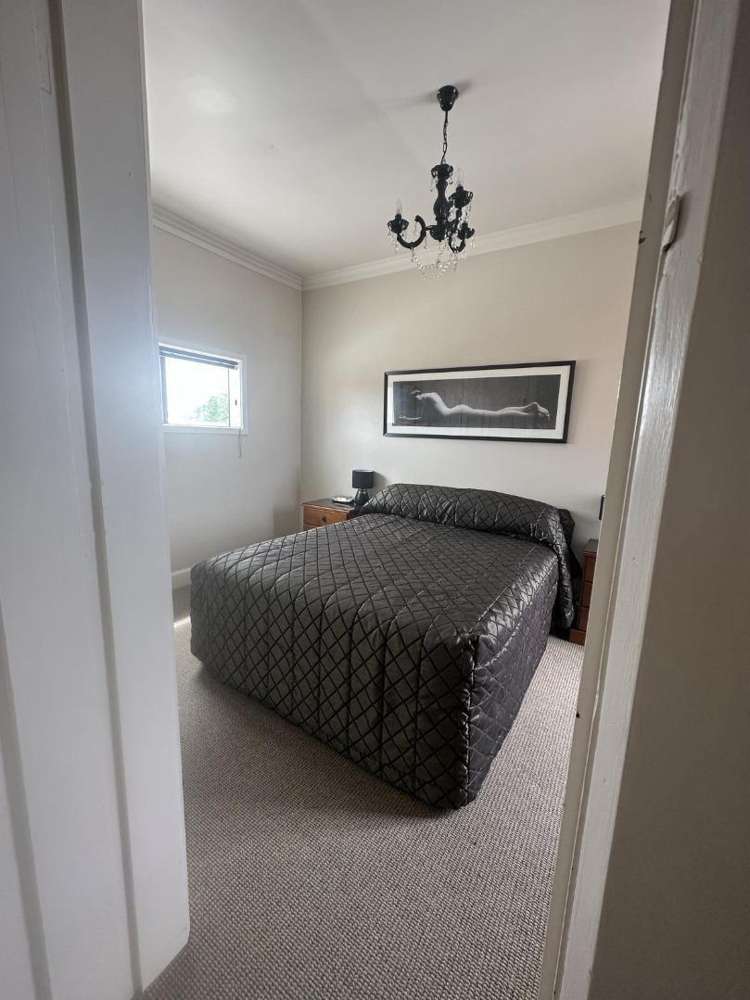 Flat 2, Level 2/62 High Street Burleigh_3