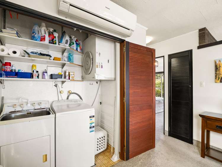 62 Easther Crescent Kew_15