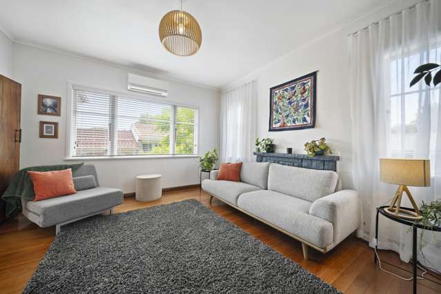 19 Captain Scott Road Glen Eden_4