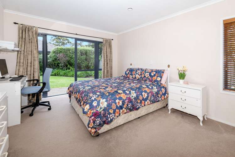93 Burswood Drive Pakuranga Heights_11