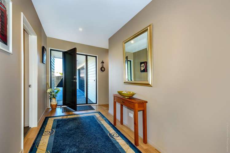 7 Wisteria Lane Rangiora_2