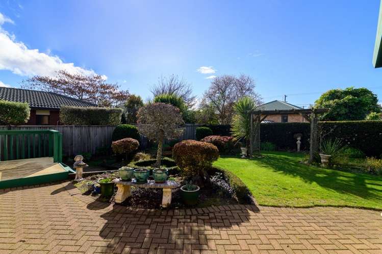 14 Stanley Drive Lynmore_24