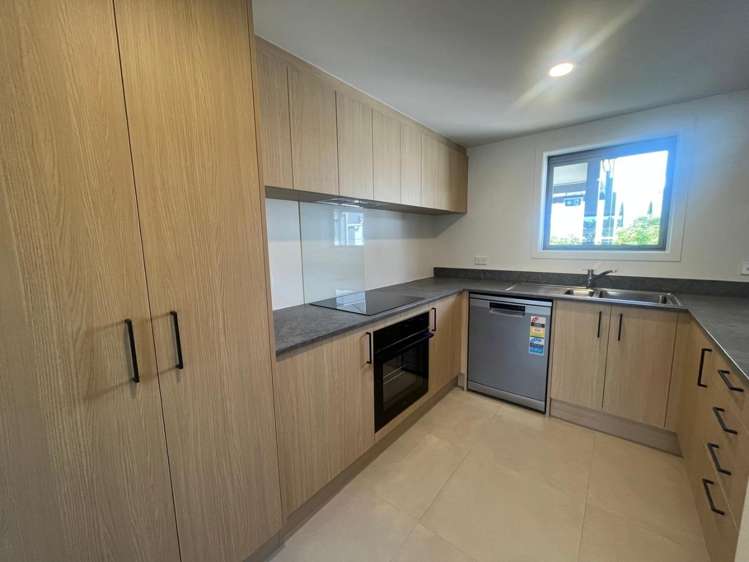 2B/28 Morningstar Place Mount Albert_1