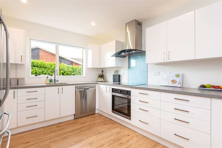 36 Mauger Drive Heathcote Valley_9