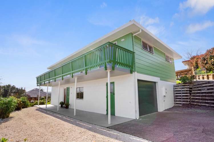 8 De Castro Street Paeroa_16