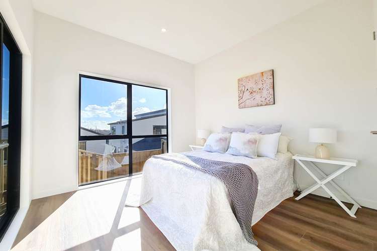 27 Christella Street Flat Bush_11