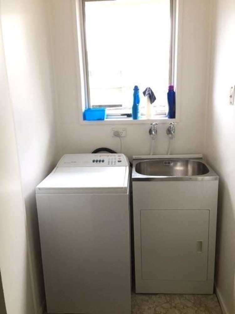 3a Stoutgate Dunedin Central_5