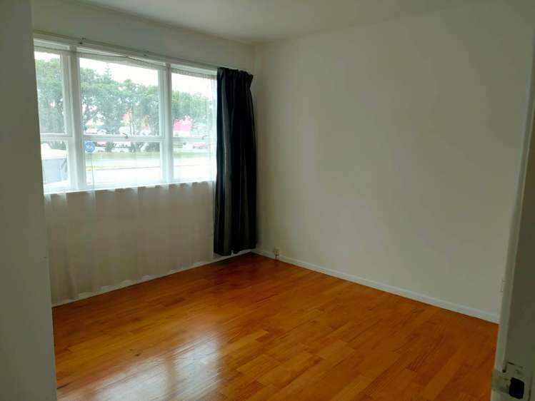 2/15 Ti Rakau Drive Pakuranga_8