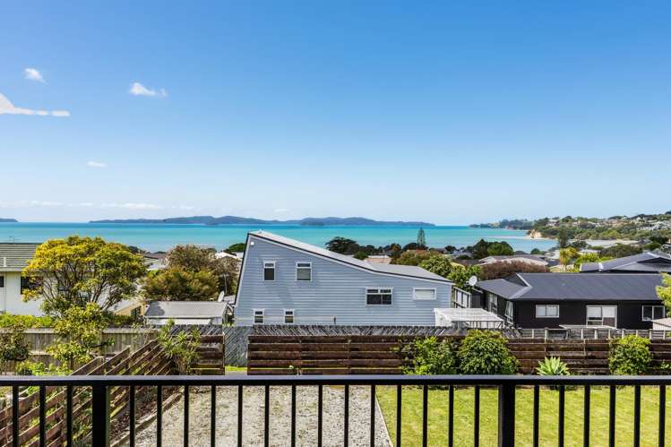 17 Tara Place Snells Beach_13