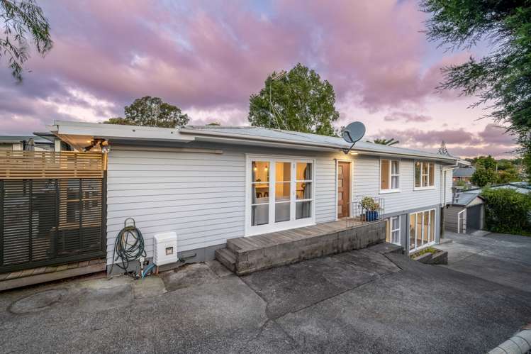 19 Hutchinsons Road Bucklands Beach_23