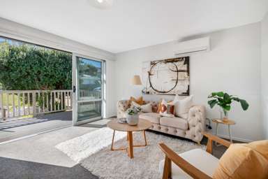 2/36A Sunnynook Road_1
