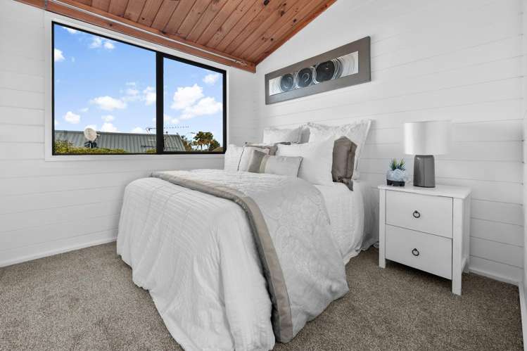 209 Carnoustie Drive Wattle Downs_23