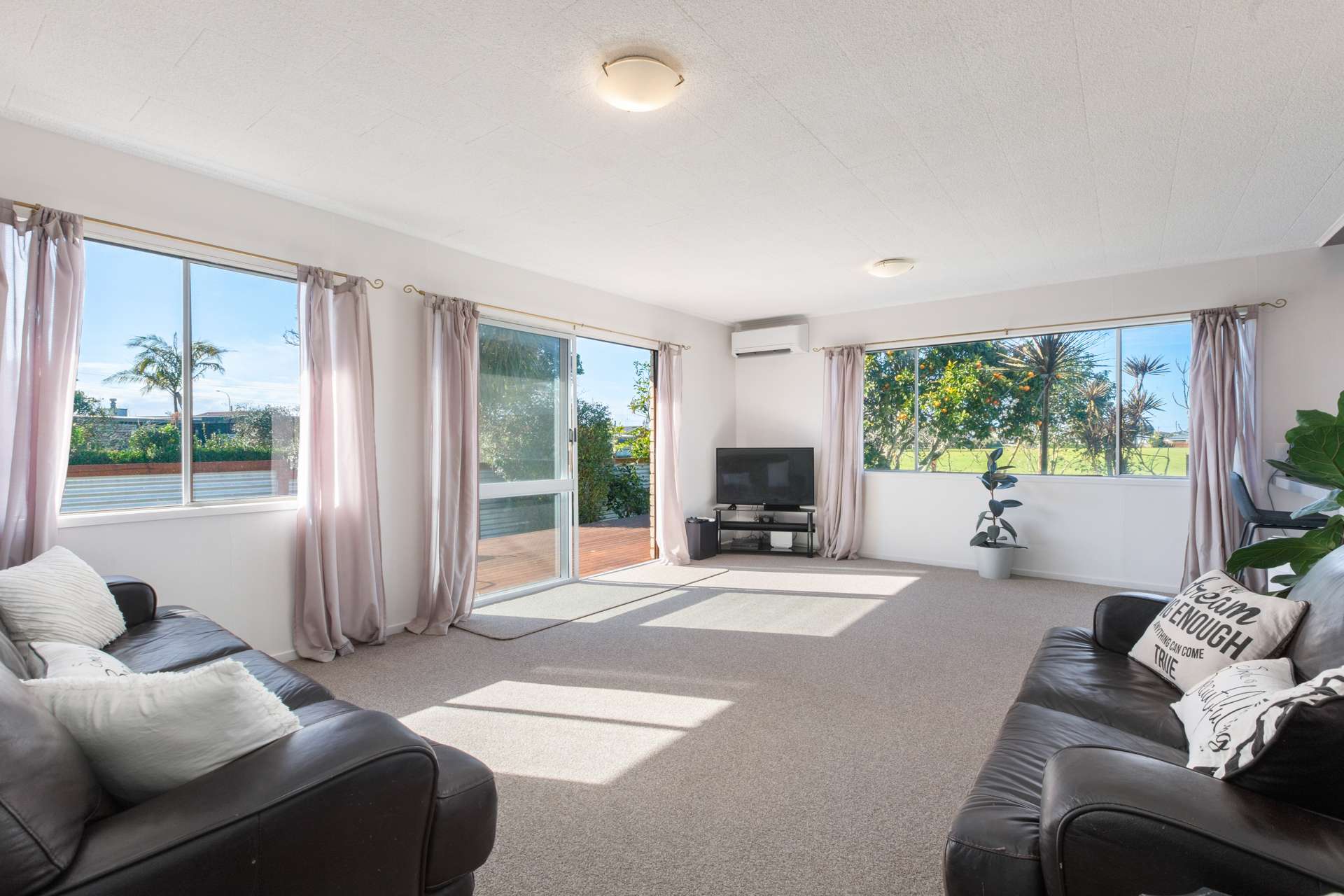 5c The Crescent Waihi Beach_0