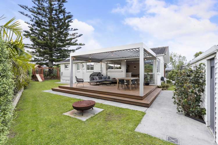 2 Hatton Road Orewa_0