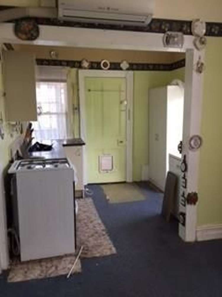 11 May Street Clinton and Surrounds_6