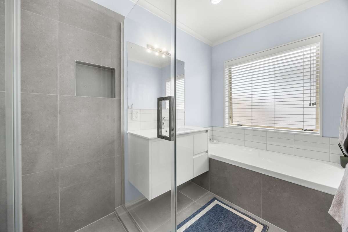 50 Caen Road_4