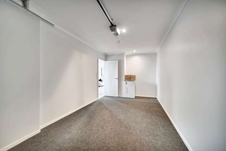 37 Paretaiuru Crescent Papakura_19