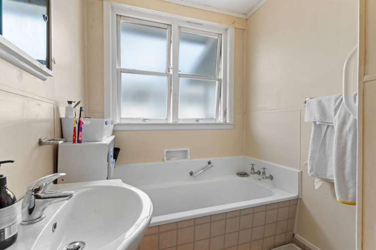 127 High Street Solway_12